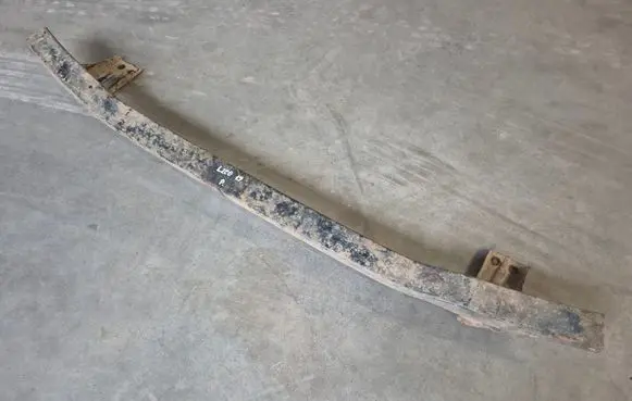 Mitsubishi L200 Front bumper cross member