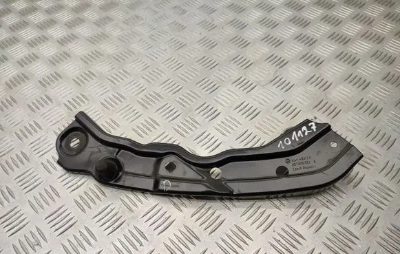 Skoda Scala Headlight/headlamp mounting bracket 657805932A