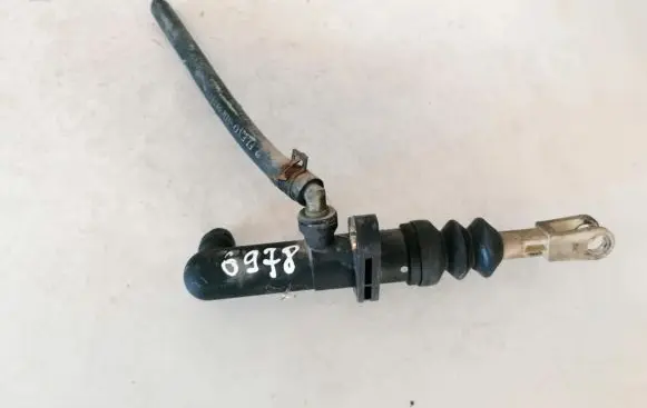 Mitsubishi Space Star Clutch master cylinder 30611705 udrf