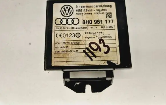 Audi A4 S4 B7 8E 8H Alarm control unit/module 8H0951177 510030620 36591032149A