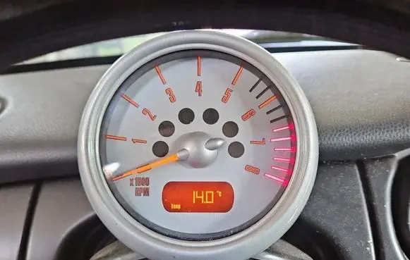 Mini One - Cooper R50 - 53 Speedometer (instrument cluster) 6924924 IMPRK1569105