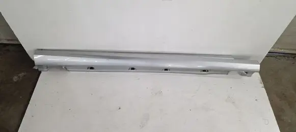 Mercedes-Benz ML W166 Sill A1666980854