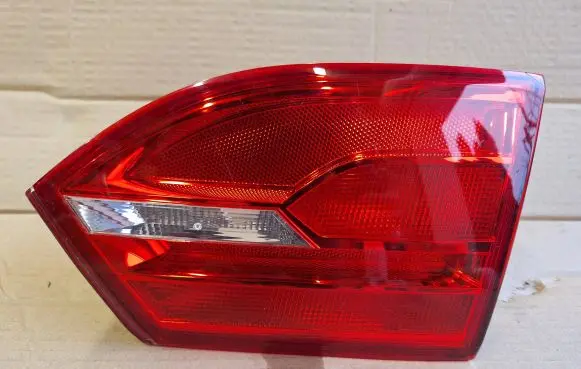 Volkswagen Jetta VI Tailgate rear/tail lights 5C6945094 F00HTV4022