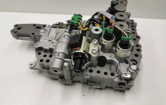 Mitsubishi Lancer X Transmission gearbox valve body 2800A109