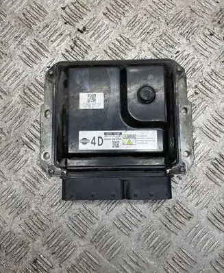Nissan Navara Engine control unit/module 237105X34B MB2757004580