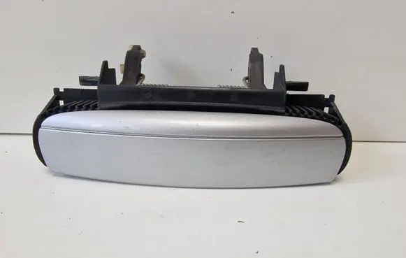 Audi A3 S3 A3 Sportback 8P Front door exterior handle 4B0839885