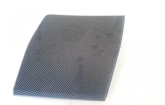Side speaker trim/cover