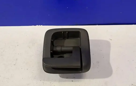 Volvo V70 Engine bonnet (hood) release handle 8650740