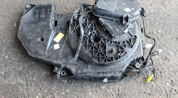 Renault Megane IV AdBlue liquid reservoir 172A28260R 237G00174R