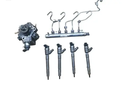 Mercedes-Benz Vito Viano W447 Fuel injection system set 8201044829 1508700409 175216420R