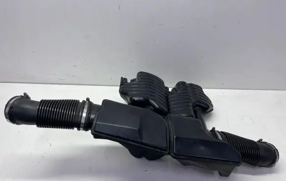 Intake resonator