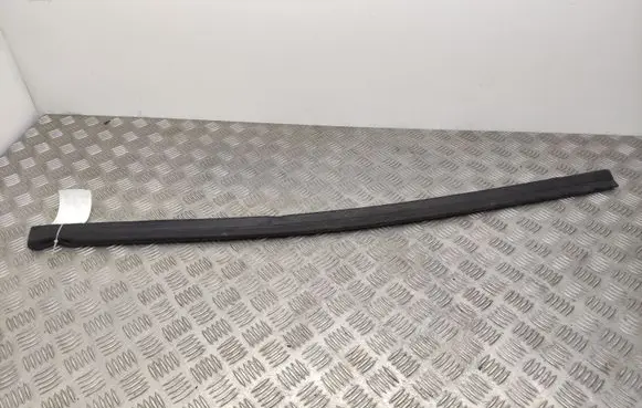 Audi A4 S4 B8 8K Engine compartment rubber 8T0823723A
