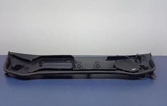 BMW iX3 G08 Wiper trim 8491322