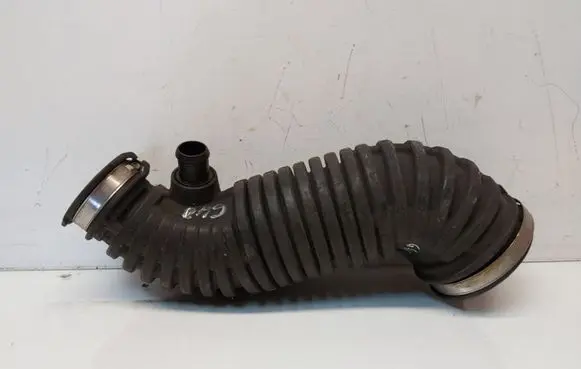 Hyundai Tucson TL Turbo air intake inlet pipe/hose 28130D3100