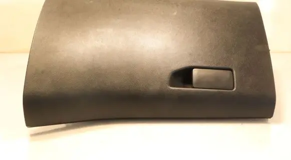Peugeot 308 Glove box
