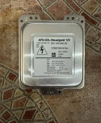 Mercedes-Benz E W211 Headlight ballast module Xenon 5DC00906000 175021003141AJ