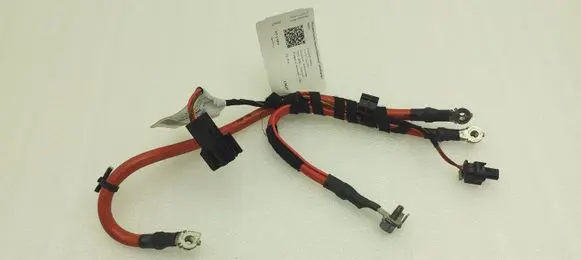 Mercedes-Benz A W176 Positive cable (battery) A2465406507