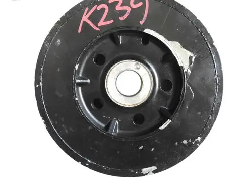 Mercedes-Benz C AMG W205 Crankshaft pulley A1770047