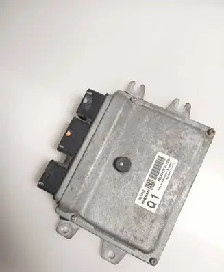 Nissan Qashqai+2 Engine control unit/module MEC93620