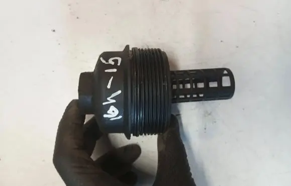 Volvo S80 Oil filter cover 08692306