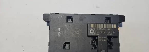 Mercedes-Benz C W203 Door control unit/module 2038201385