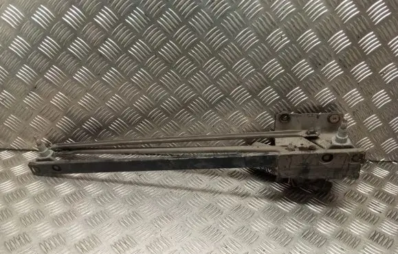 Renault Trafic I Front wiper linkage and motor