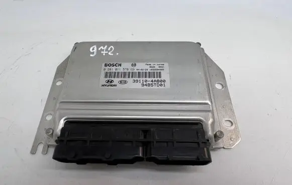 KIA Sorento Engine control unit/module 391104A800 94B5TD01 0281011578