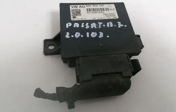 Volkswagen PASSAT B7 Power management control unit 3AA919041