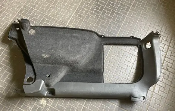 Volkswagen PASSAT B5.5 Trunk/boot side trim panel 3b9867427