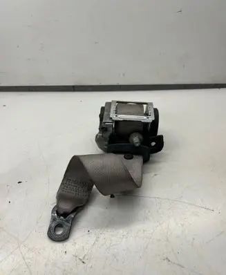 Mercedes-Benz E W211 Rear seatbelt 561187101 A2118600185