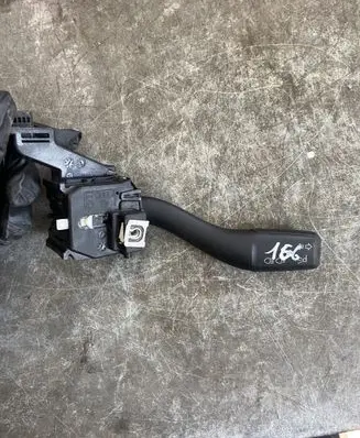 Volkswagen PASSAT B7 Indicator stalk 1K0953513A 10350152367198 01103501