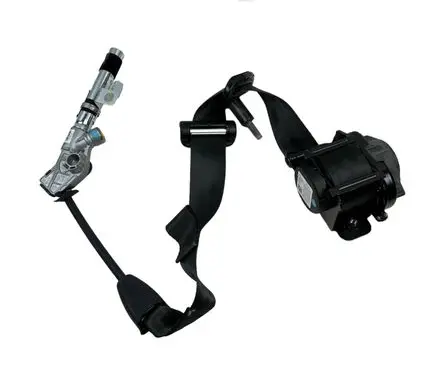 Ford Mustang VI Front seatbelt JR3BR699D64AF