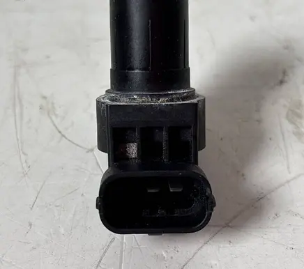 Mercedes-Benz ML W164 Camshaft position sensor A0051531328