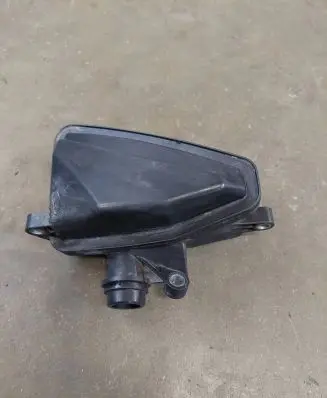 Mercedes-Benz ML W164 Breather valve 6429404