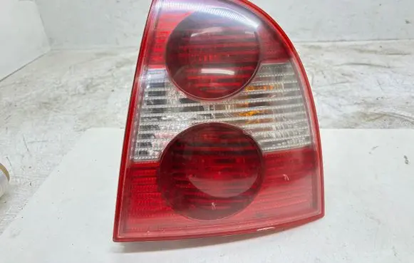 Volkswagen PASSAT B5.5 Rear/tail lights 3B5945096AE