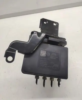 Volkswagen PASSAT B8 ABS Pump 3Q0907379L