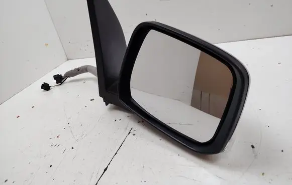 Nissan Navara D40 Front door electric wing mirror 212876104