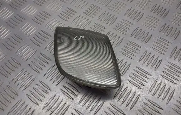 Volkswagen PASSAT B4 Front tow hook cap/cover 18-5102B