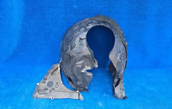 BMW 2 Active Tourer U06 Front wheel arch liner splash guards 8498438 8498452