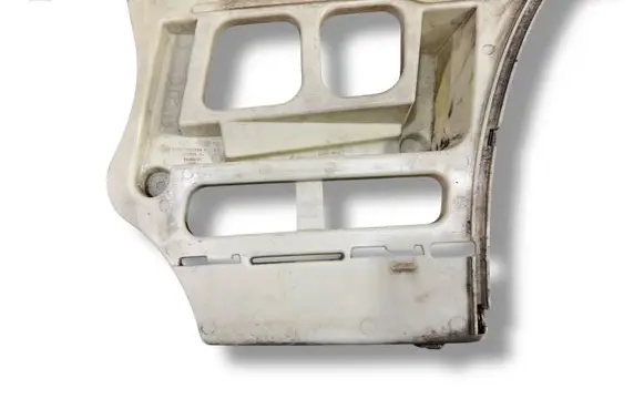 BMW 3 E90 E91 Bumper support mounting bracket corner 7907260