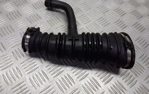 Ford C-MAX I Air intake hose/pipe 3M51-9A6673M