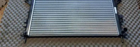Coolant radiator