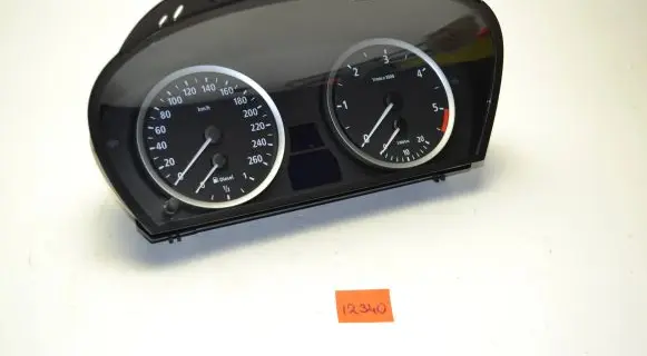 BMW 5 E60 E61 Speedometer (instrument cluster) 9135253 110080213