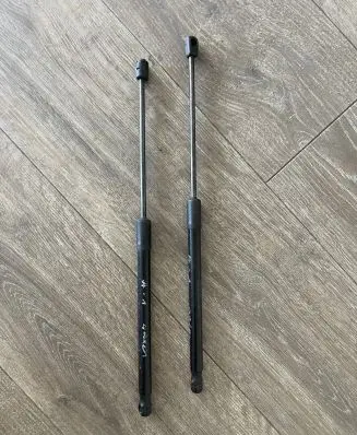 Audi A1 Tailgate/trunk strut/damper 82A82755202S