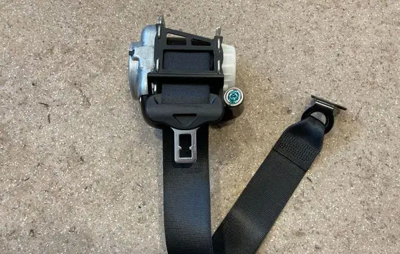Mercedes-Benz GLE W167 Rear seatbelt A1678605602