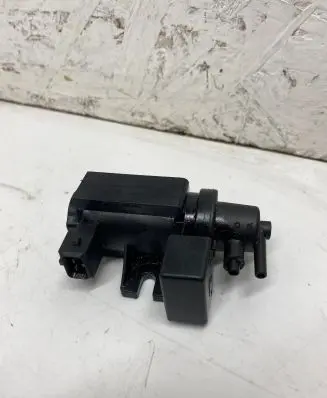 BMW 5 E60 E61 Turbo solenoid valve 7796634 700579030 07T260
