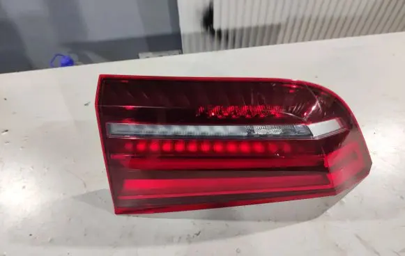 BMW X5 F15 Tailgate rear/tail lights 7470888 01129802