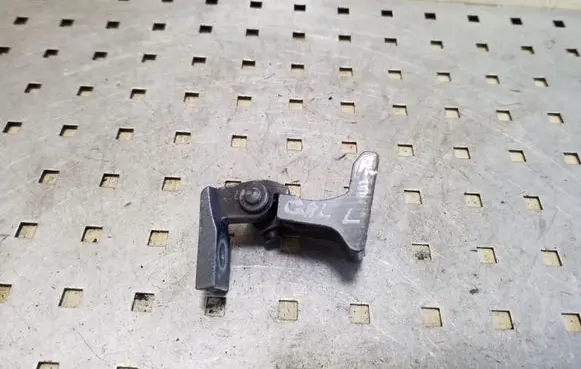 Audi A3 S3 A3 Sportback 8P Rear door upper hinge