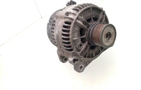 Volkswagen Sharan Generator/alternator 028903026G