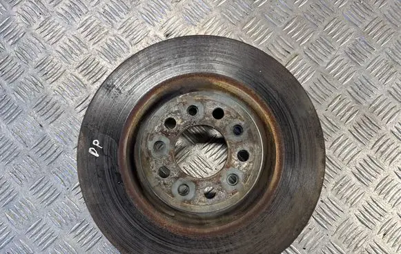Jeep Cherokee Front brake disc